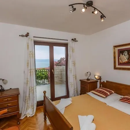 Schoene Mit Meerblick Apartment Duce