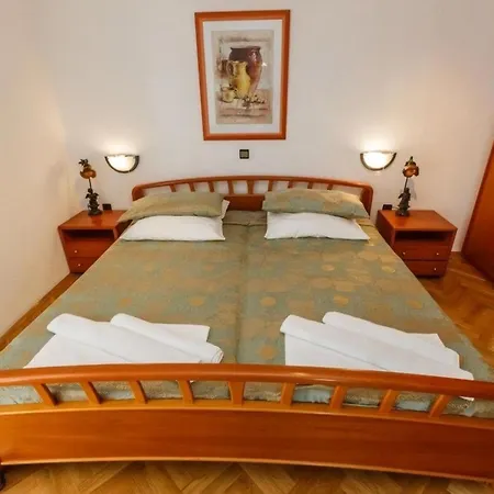 Apartment Schoene Mit Meerblick